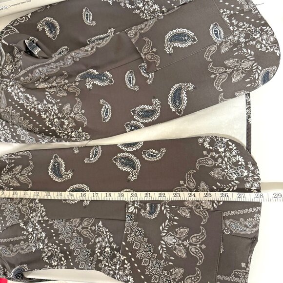 *NEW* Avery Paisley Blazer - Picture 8 of 8